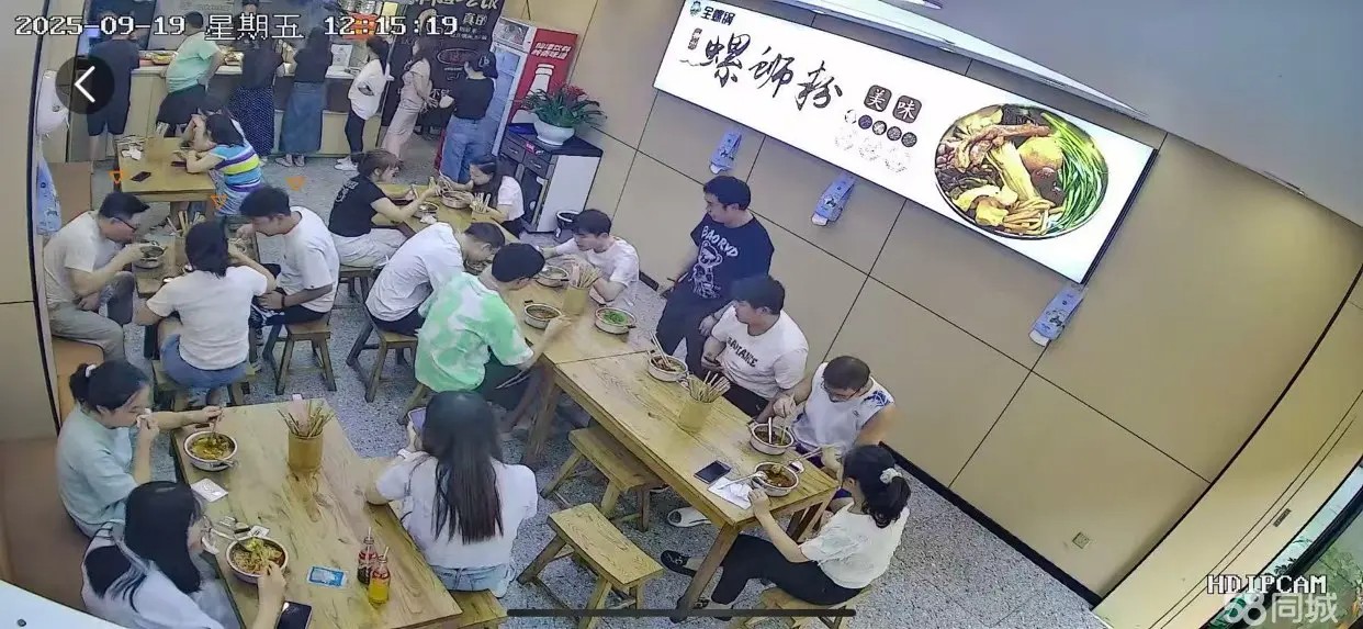 （转让）门面方正，大气，人流量大。周边上班族居多！